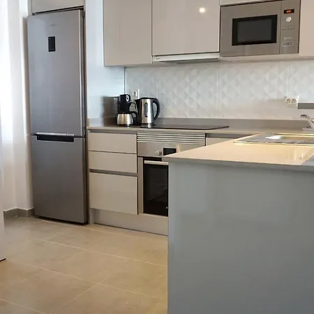 Del Pico Apartment